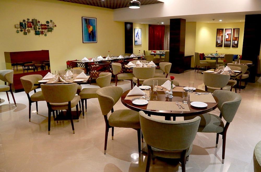 Welcomhotel By Itc Hotels, Rama International, Aurangabad 외부 사진