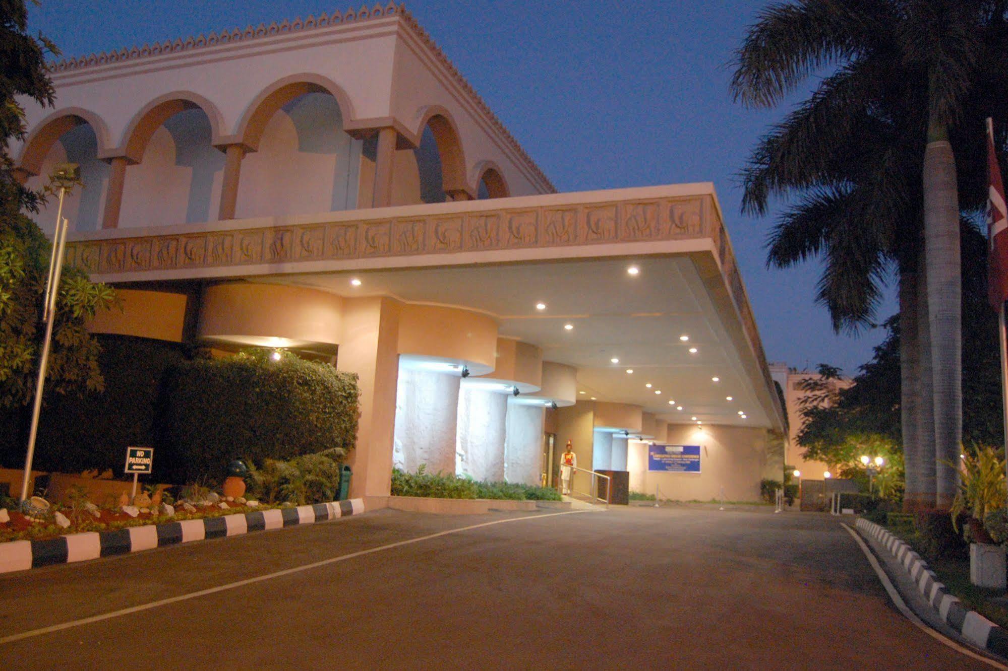 Welcomhotel By Itc Hotels, Rama International, Aurangabad 외부 사진